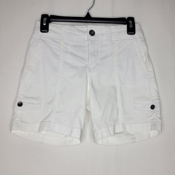 Style & Co Mid-Rise Comfort-Waist Cargo Shorts White NWT Petite Size 2 - Picture 2 of 8